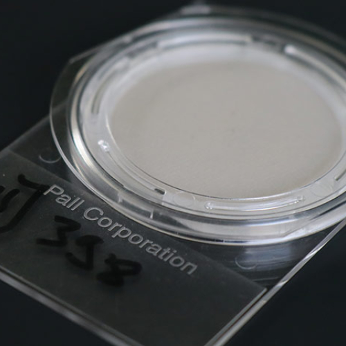 Détail filtre pour dosage de métaux dans les particules PM 2,5
